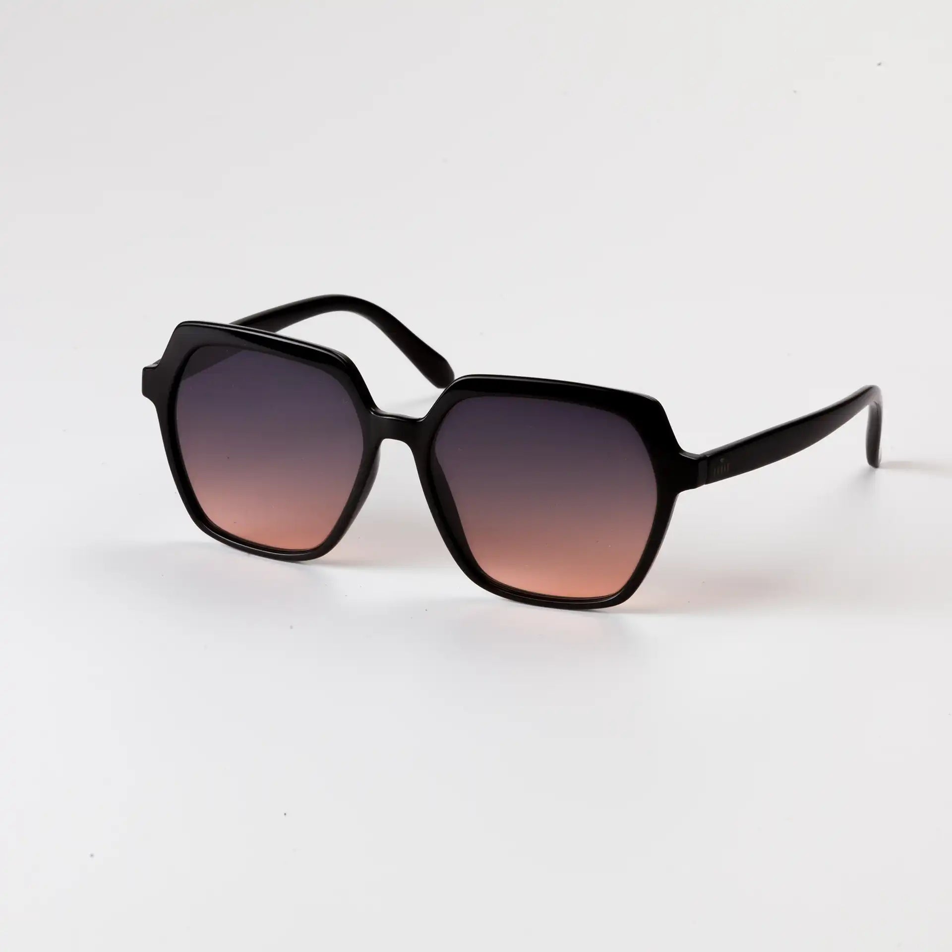 Furab Mor Lensli Parlak Siyah  Kadın Güneş Gözlüğü