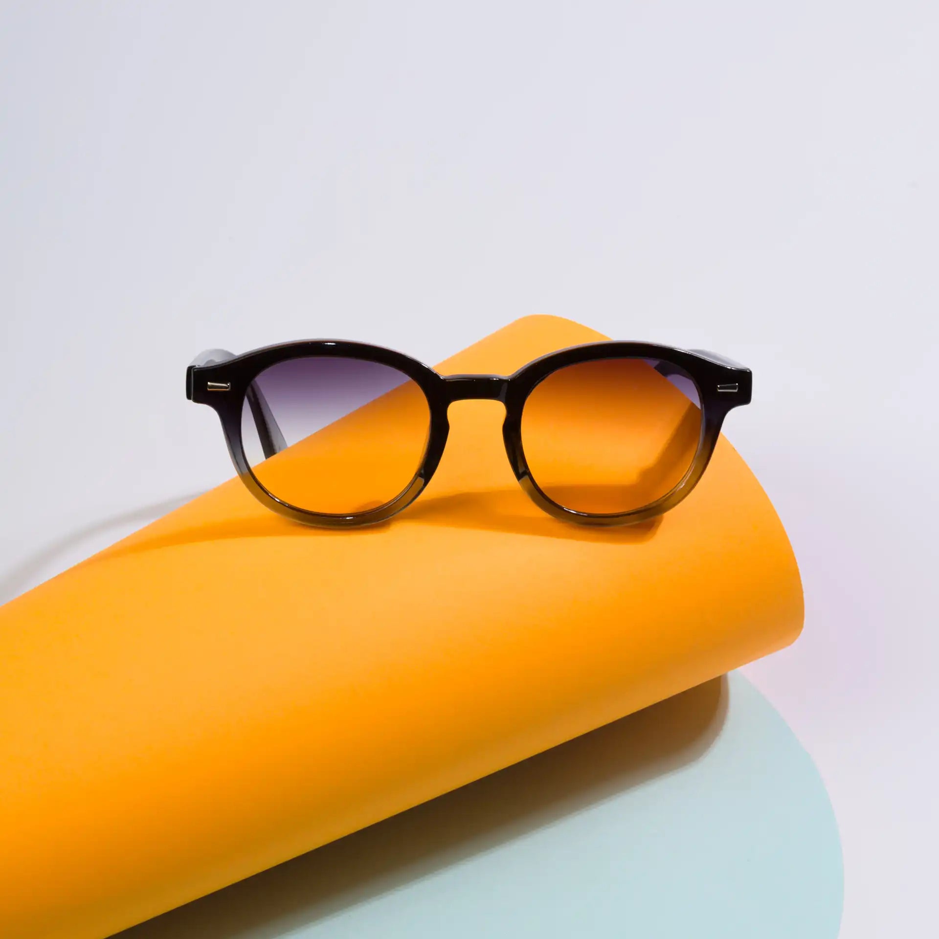 Furab Siyah Gri Çerçeveli Mor Turuncu Cam  Kadın Güneş Gözlüğü